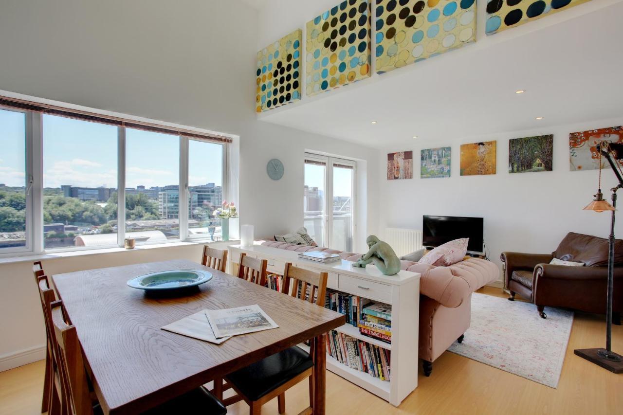 Apartamento Beautiful Duplex Penthouse - Roof Garden, Views, Parking Newcastle upon Tyne Exterior foto